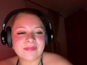 Chaturbate Nude Webcam of samymoon3