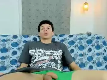 Chaturbate Nude Webcam of john_ssnow29