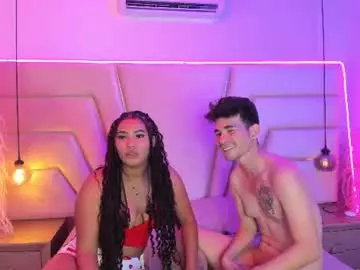 Chaturbate Best live sex cam show of luna_and_axell