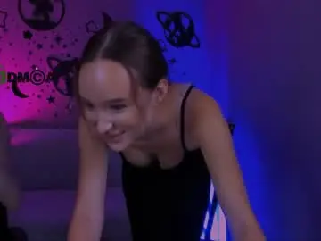 Chaturbate Free Porn Cam of angie_foxy
