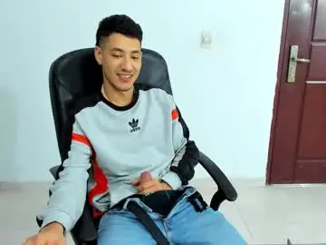 Chaturbate Sex Cam of chandler_kenji