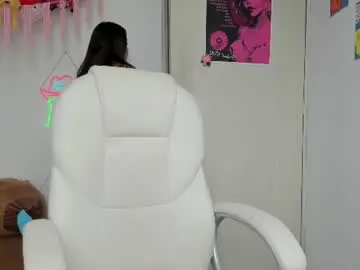 Chaturbate Best live sex cam show of marcelinegh