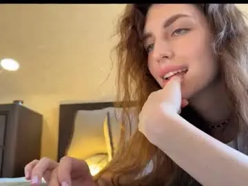 Chaturbate Watch Live Sex Cams of lipsylolly