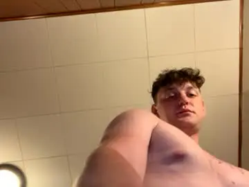 Chaturbate Free Live Porn of sexylax69