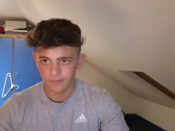 Chaturbate Free Porn Cam of adr_twink