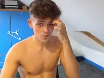 Chaturbate Best live sex cam show of adr_twink