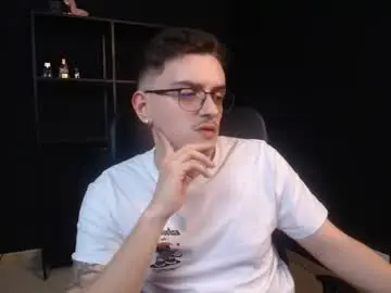 Chaturbate Adult Webcams of felixstark