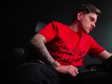 Chaturbate Live Sex Cam of felixstark