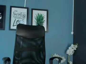 Chaturbate Free Live Porn of paulinaduarte_