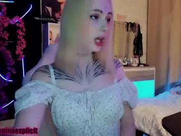 Chaturbate Live Sex of snake_bites