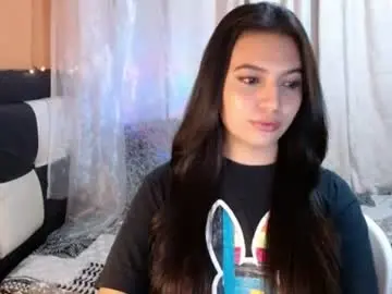 Chaturbate Live Sex Cam of valentinasmith18