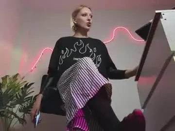 Chaturbate Live Sex Cam of marthahoffman