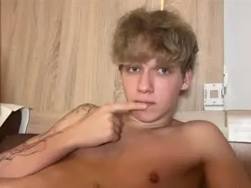 Chaturbate Watch Live Sex Cams of walterback