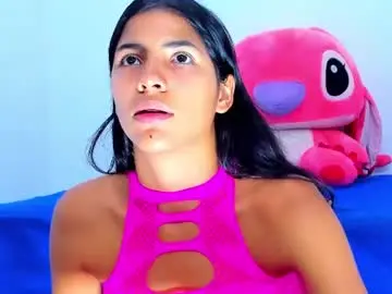 Chaturbate Nude Webcam of ariannalewis1