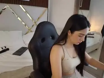 Chaturbate Adult Video Chat of emelie_ch_