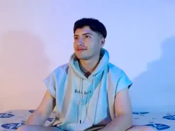 Chaturbate Live Sex Cam of nolanjay