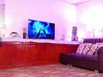 Chaturbate Live Sex Cam of lara_giraldo