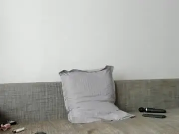 Chaturbate Adult Webcams of squirt_bunny77