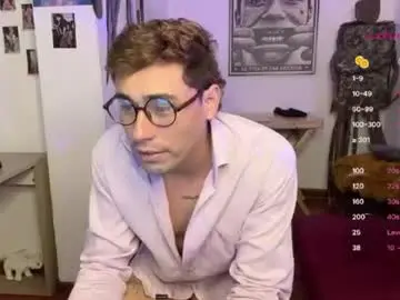 Chaturbate Watch Live Sex Cams of adamgrey__