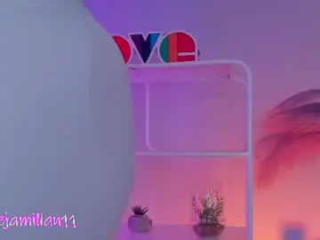 Chaturbate Free Porn Cam of alejamillan1