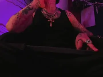Chaturbate Live Sex Cam of black_sshadow