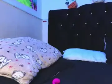 Chaturbate Adult Webcam of zoee_jhonnyy