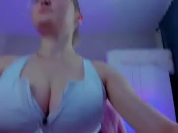 Chaturbate Live Sex Cam of chatur_lady_