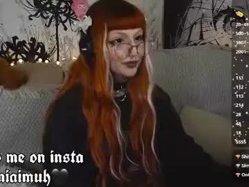 Chaturbate Watch Live Sex Cams of silly_soul