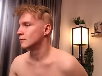 Chaturbate Live Sex Cam of alex__sweet