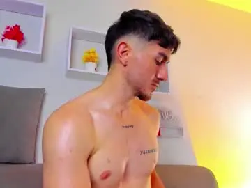 Chaturbate Watch Live Sex Cams of danteeblake