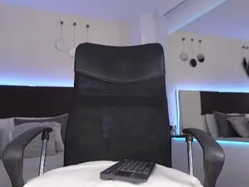 Chaturbate Free Porn Cam of danteestone