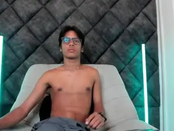 Chaturbate Live Porn of liamkron