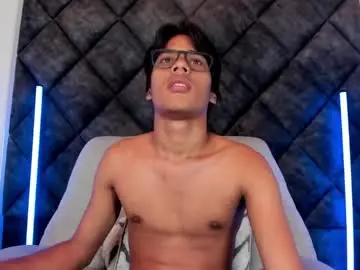 Chaturbate Sex Cam of liamkron