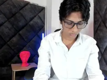 Chaturbate Best live sex cam show of liamkron