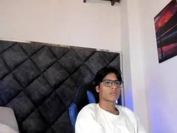Chaturbate Sex Cam of liamkron