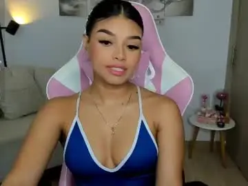 Chaturbate Nude Webcam of hailey_florez