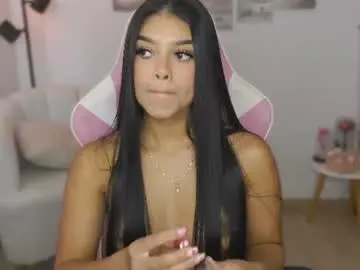 Chaturbate Watch Live Sex Cams of hailey_florez
