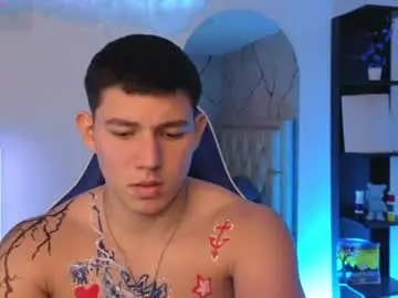Chaturbate Free Porn Cam of james_cr