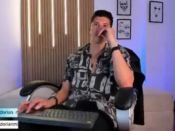 Chaturbate Live Sex Cam of dorian_mystery