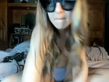 Chaturbate Adult Video Chat of mariahpinkkitty