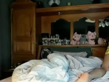 Chaturbate Adult Video Chat of mariahpinkkitty