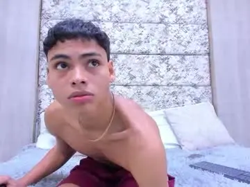 Chaturbate Live Sex of adam_piarse