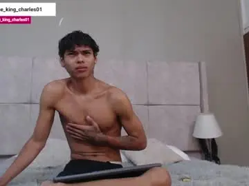 Chaturbate Best live sex cam show of adam_piarse