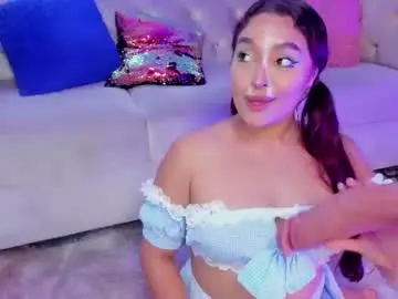 Chaturbate Live Porn of emily__harper_