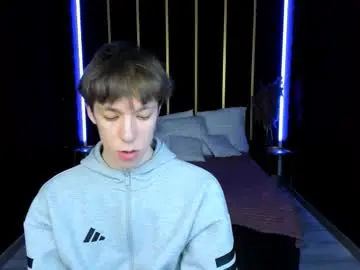 Chaturbate Live Sex Cam of mark_branston