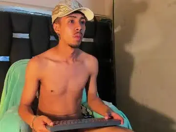 Chaturbate Live Porn of raydevil_