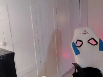 Chaturbate Sex Cam of katie_deville