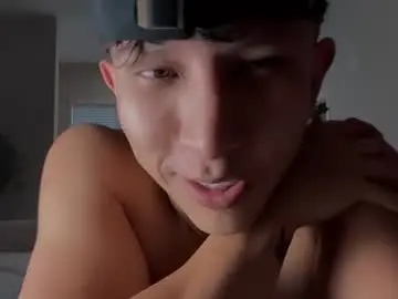 Chaturbate Nude Webcam of valentino_tussojs