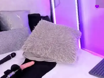 Chaturbate Sex Cam of zoee_martins_