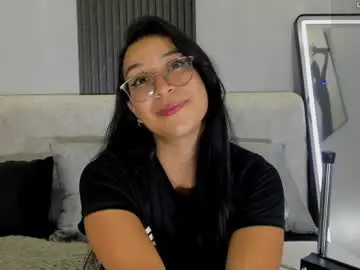 Chaturbate Sex Chat of zoee_martins_